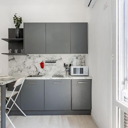 Bright Apt 600Mt From Viale Zara! Milan Exterior photo