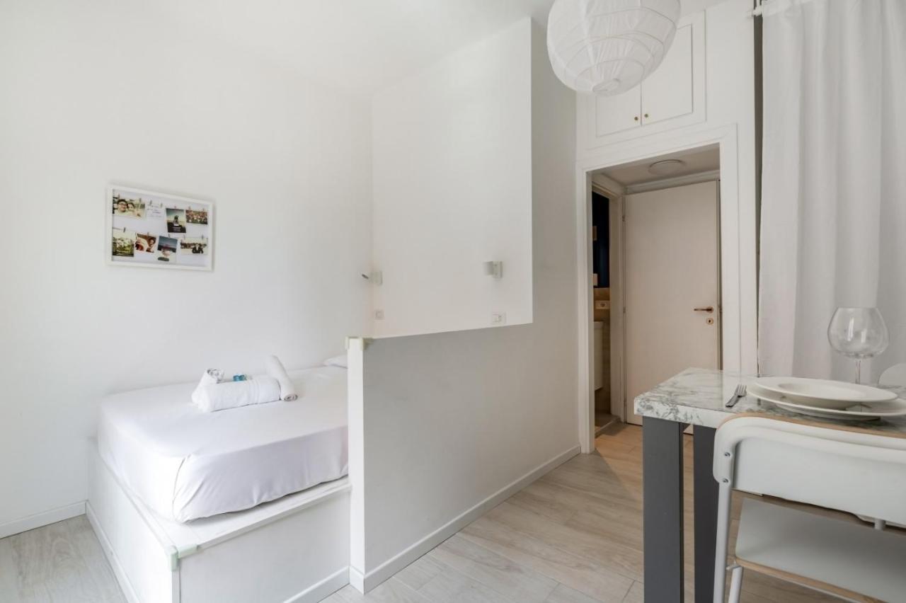Bright Apt 600Mt From Viale Zara! Milan Exterior photo