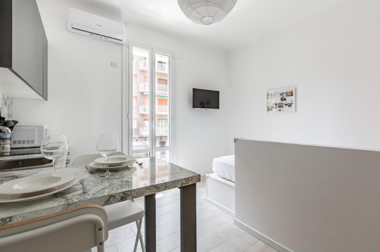 Bright Apt 600Mt From Viale Zara! Milan Exterior photo